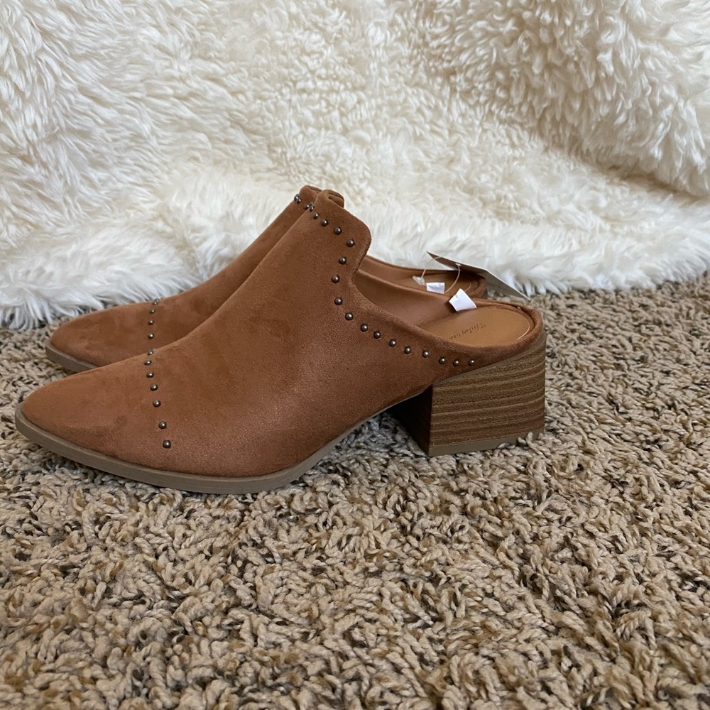 Brown Mules